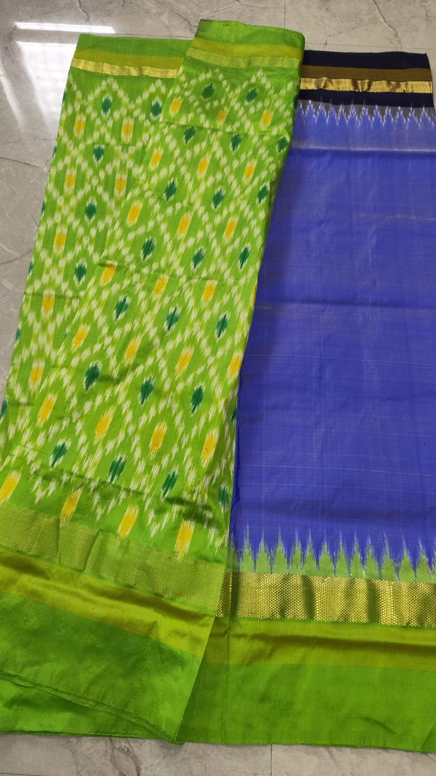 Handcrafted Pure Pochampally Ikat Silk Saree with Blouse Piece