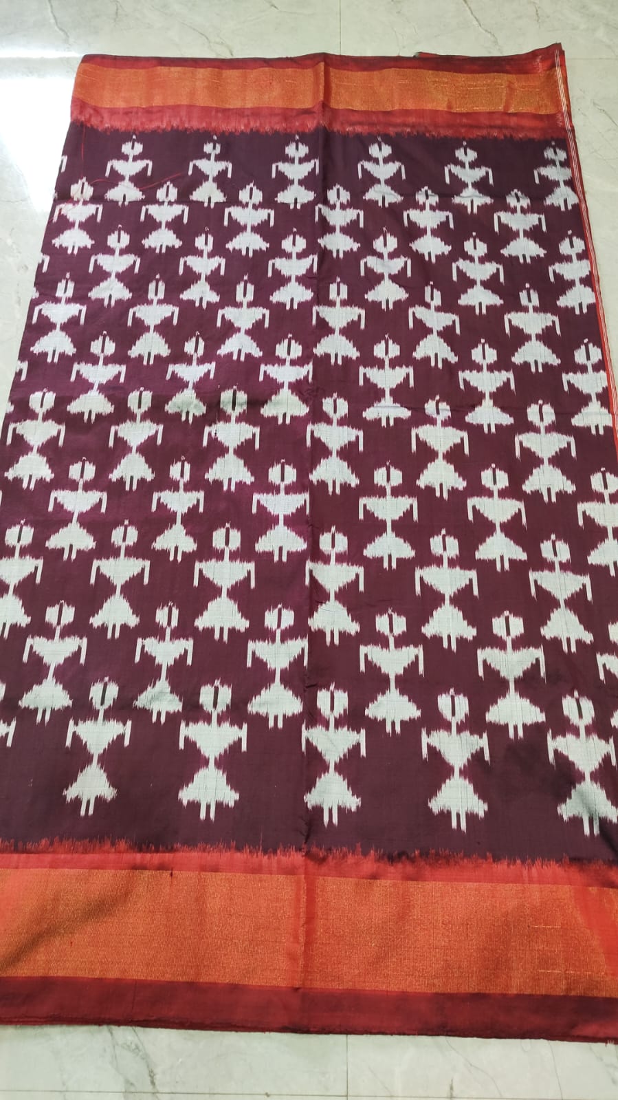 Handcrafted Pure Pochampally Ikat Silk Saree with Blouse Piece