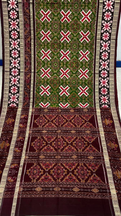 Maroon and black combination body and border totally work pasapali with blouse
