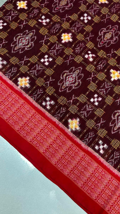 Brown and red colour mix totally pasapali work all our body and Anchal.