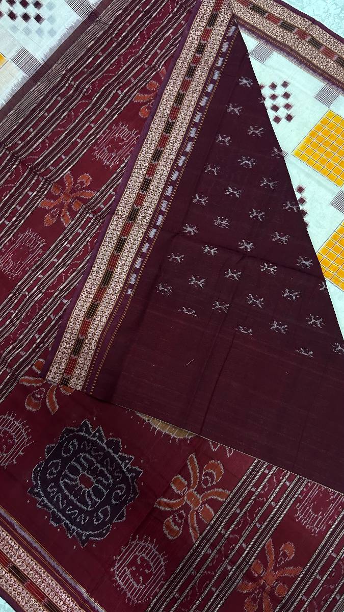 White clr new pasapali body with blouse desing sambalpuri saree