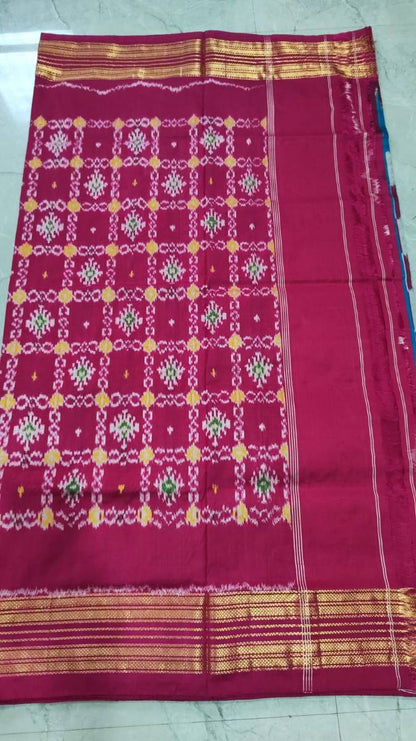 Handcrafted Pure Pochampally Ikat Silk Saree with Blouse Piece