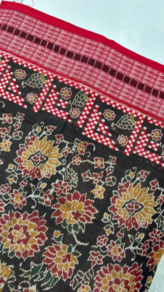 Flower desing + pasapali dark Sambalpuri saree