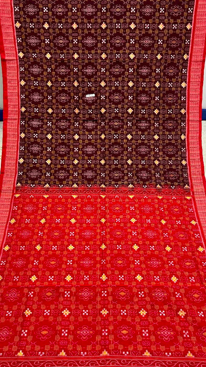 Brown and red colour mix totally pasapali work all our body and Anchal.